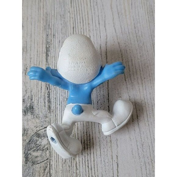 McDonald's 2013 peyo smurf clumsy toy figure - Picture 6 of 6